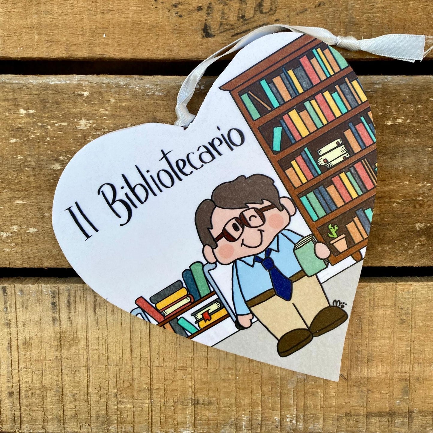 LA BIBLIOTECARIA - IL BIBLIOTECARIO